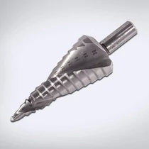 Többfokozatú fúró Többfokozatú fúró